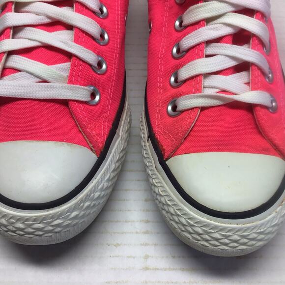 Converse Chuck Taylor All Star Ox Neon Hot Pink - Women 7 / Men 5 - Skate Shoes - Picture 4 of 8